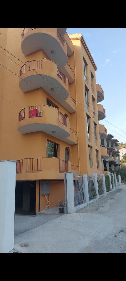 Rigandi Apartment Durres Ngoại thất bức ảnh